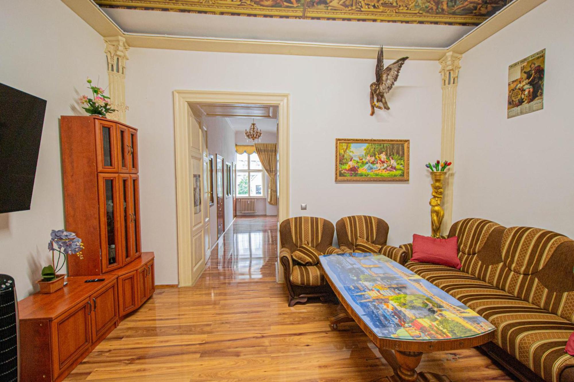 The Grand Royal 3bdr Heart Of Old Town *